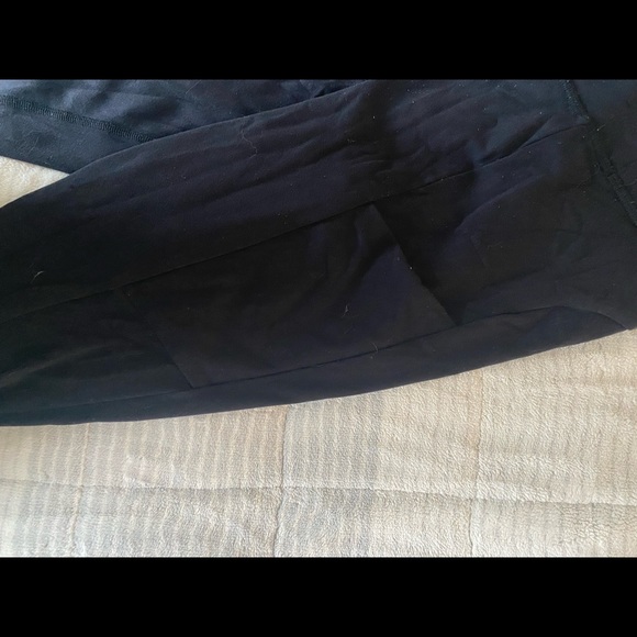 Alo 7/8 High-Waist Checkpoint Legging - Picture 6 of 11